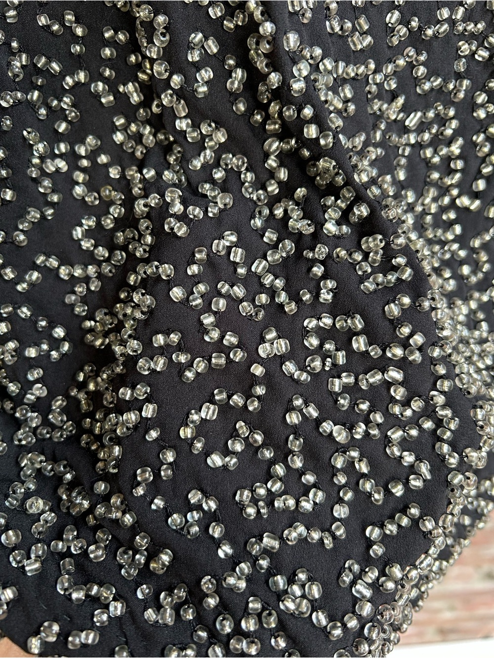 Black Beaded cross-Back Tank Top - Women - Picture 2 of 4